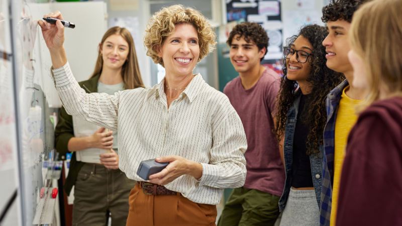 Leia mais sobre o artigo Férias, diversão e ideias novas: quando o professor vira aprendiz outra vez